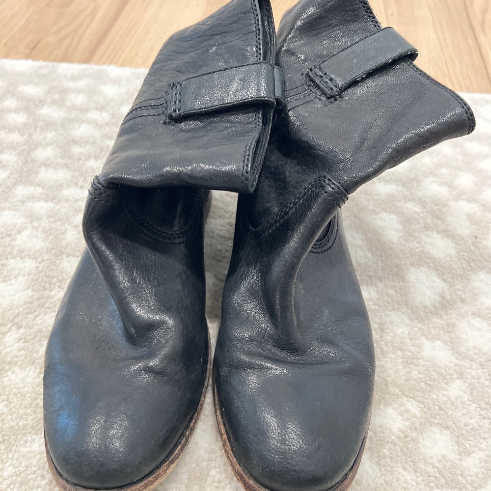 Frye Anna Shortie Booties size 8